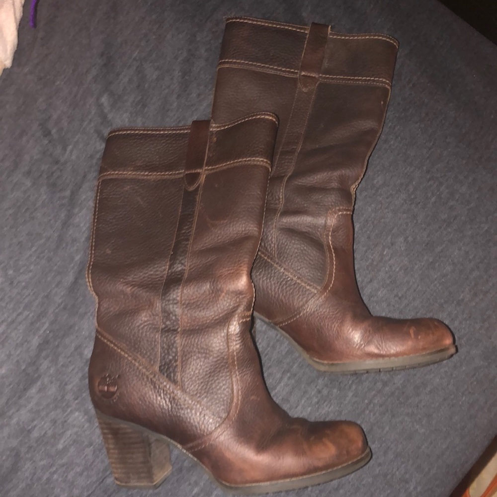 Woman’s tall leather Timberland boots